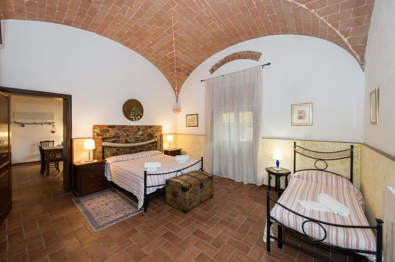 Peccioli Agriturismo I Moricci מראה חיצוני תמונה