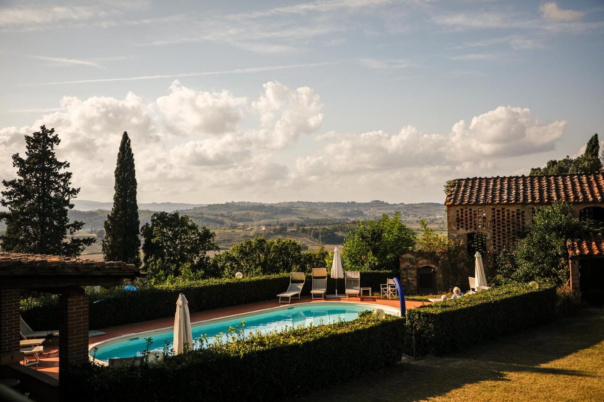 Peccioli Agriturismo I Moricci מראה חיצוני תמונה