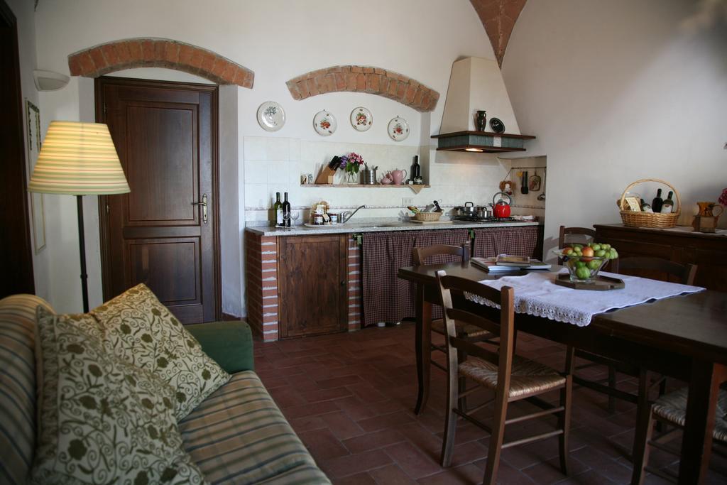 Peccioli Agriturismo I Moricci מראה חיצוני תמונה